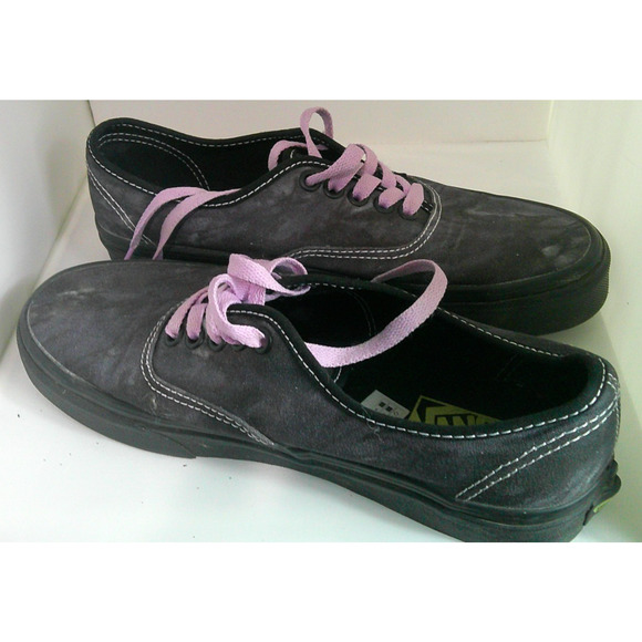 Vans Authentic Canvas Sneaker in Amazing Midnight Shift Black Men's 7 Women's 8 - Picture 6 of 7